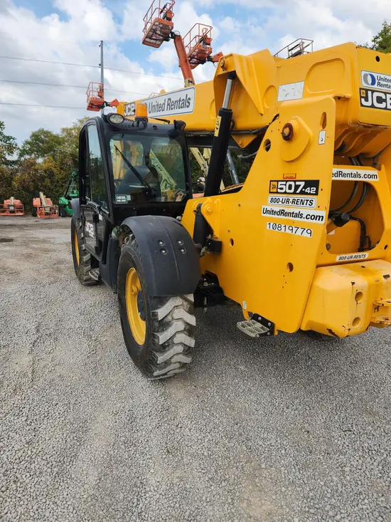 2018 JCB 507-42 Forklift