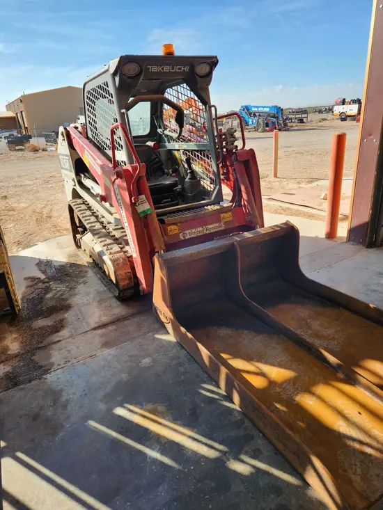 2018 Takeuchi TL6R Track Loader