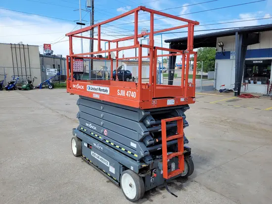 2017 Skyjack SJIII4740 Scissor Lift