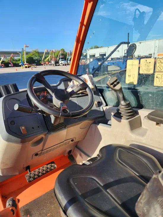 2017 JLG 742 Forklift