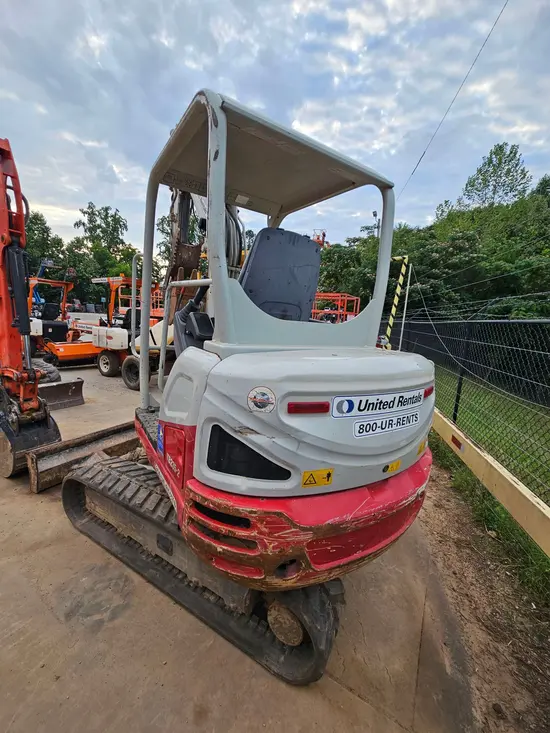 2020 Takeuchi TB235-2R Mini Excavator