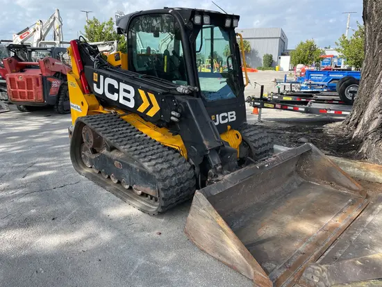 2022 JCB 3TS-8T Track Loader
