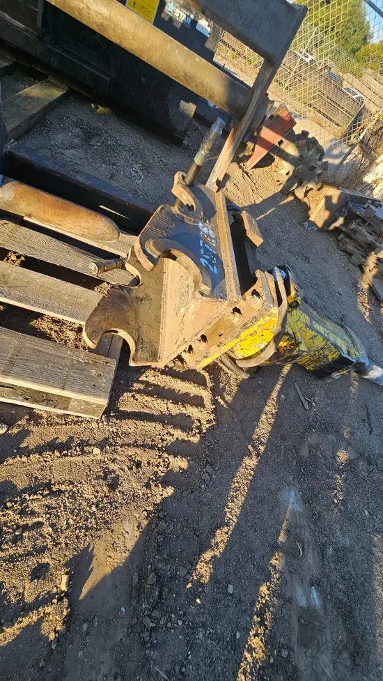2020 Epiroc SB 452 Attachment