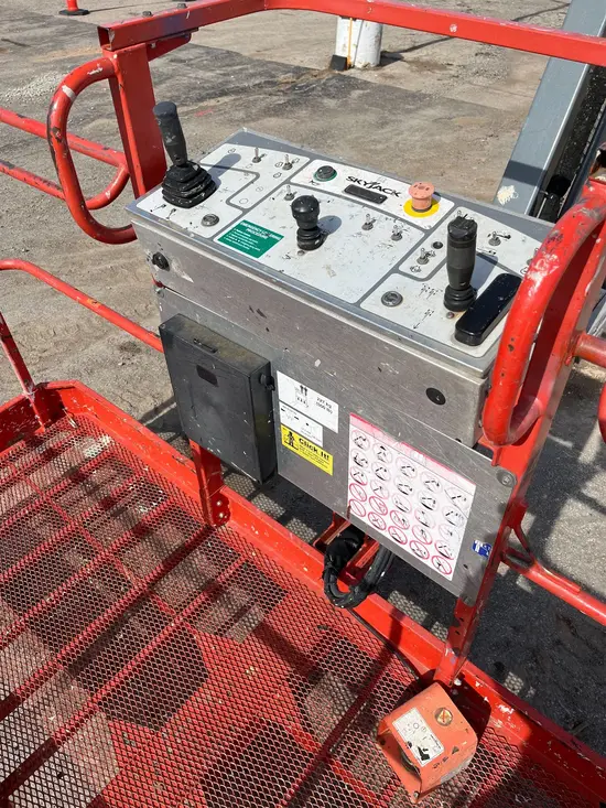 2016 Skyjack SJ63AJ Articulating Boom Lift