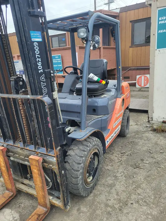2017 Toyota 8FDU30 Warehouse Forklift