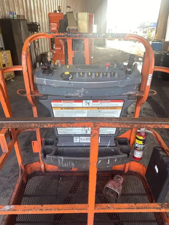 2012 JLG E300AJP Articulating Boom Lift
