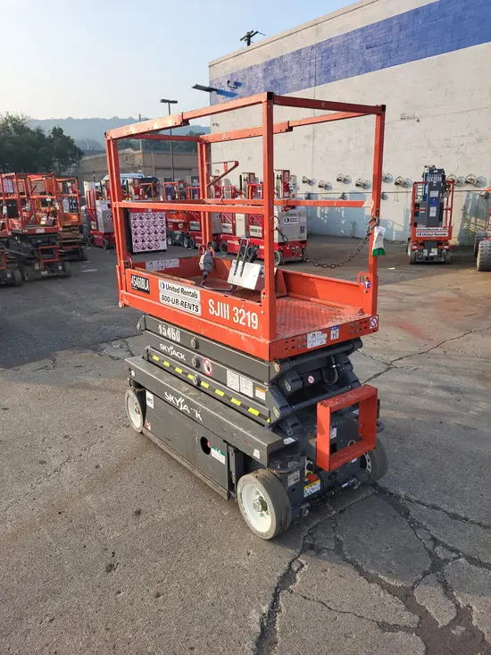 2017 Skyjack SJIII3219 Scissor Lift