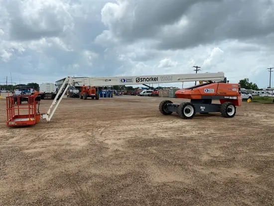 2017 Snorkel TB86J Boom Lift
