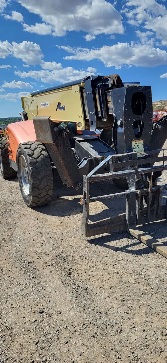 2016 JLG 1255 Forklift
