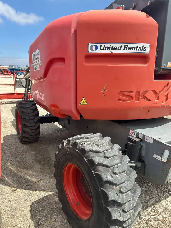 2017 Skyjack SJ63AJ Articulating Boom Lift