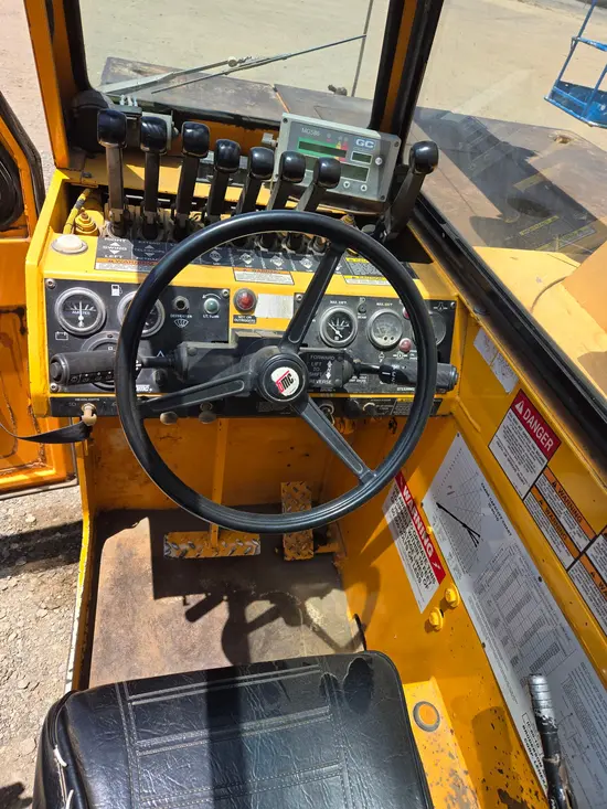 2008 Broderson IC-80-1G