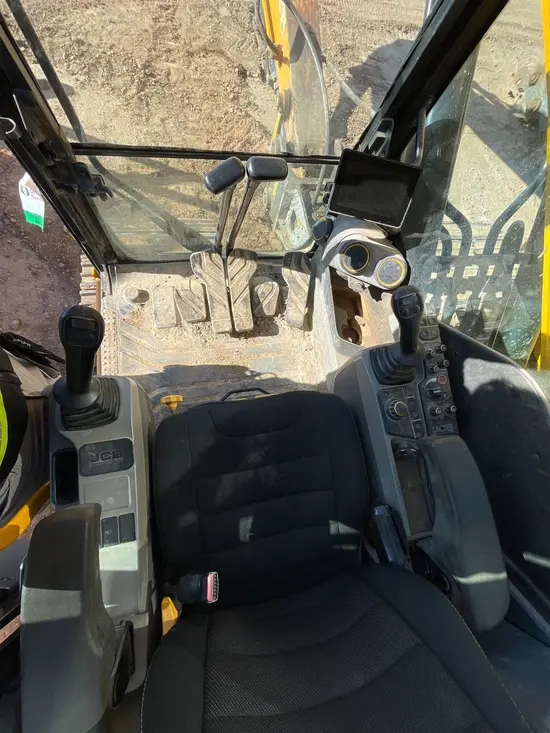 2019 JCB 220X LC Excavator