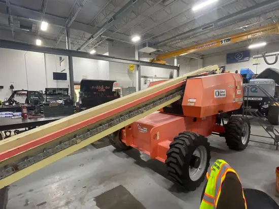 2017 JLG 600S Boom Lift