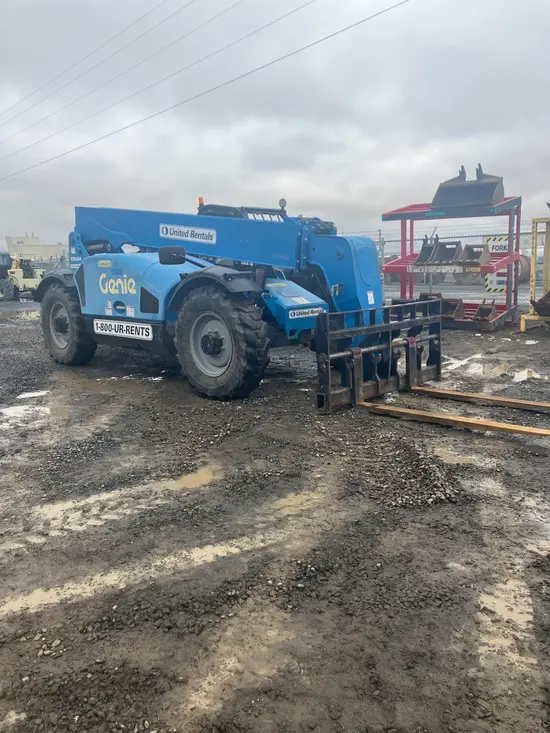 2016 Genie GTH-844 Forklift