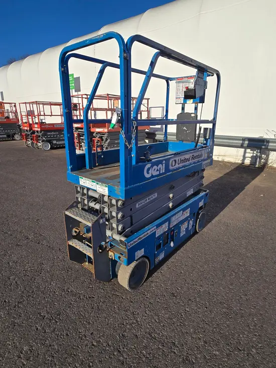 2016 Genie GS-1930 Scissor Lift