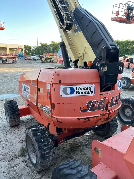 2017 JLG 660SJ Boom Lift