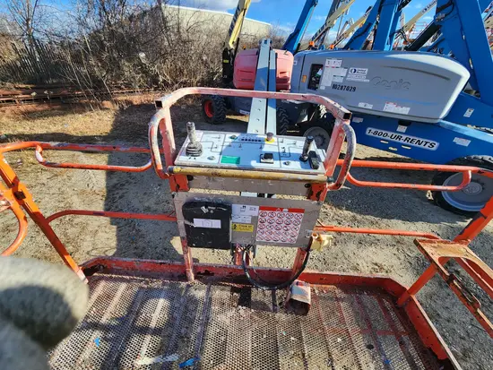 2016 Skyjack SJ61T Boom Lift