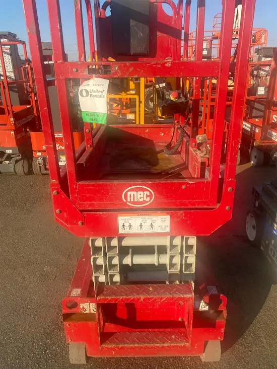 2017 MEC 1330SE Scissor Lift