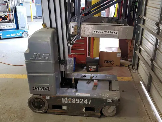 2014 JLG 20MVL Self-Propelled One-Person Lift