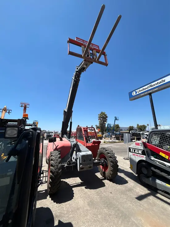 2017 Skyjack SJ643TH Forklift