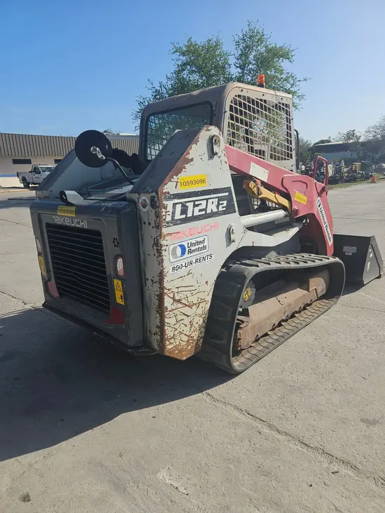 2017 Takeuchi TL12R2-R Track Loader