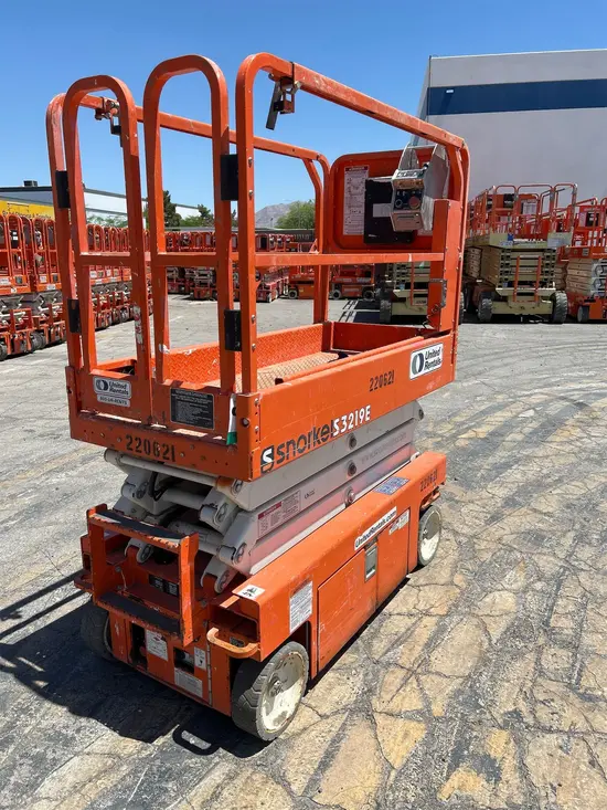 2018 Snorkel S3219E Scissor Lift