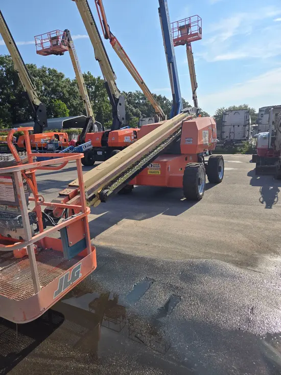 2017 JLG 600S Boom Lift