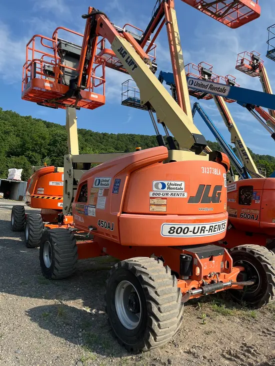 2016 JLG 450AJ Articulating Boom Lift