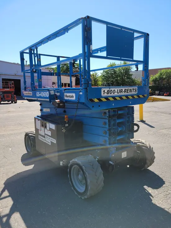2016 Genie GS-4069DC Scissor Lift