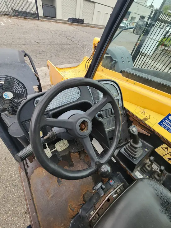 2017 JCB 509-42 Forklift