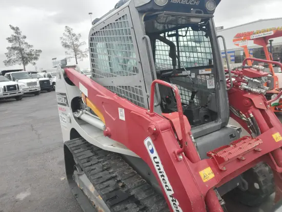 2020 Takeuchi TL12R2-CRH Track Loader