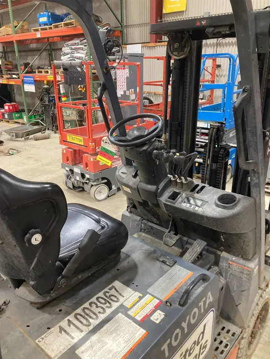 2019 Toyota 8FBCU25 Warehouse Forklift