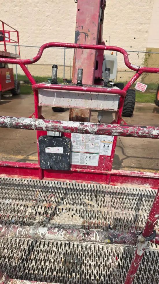 2015 MEC 60JD Boom Lift