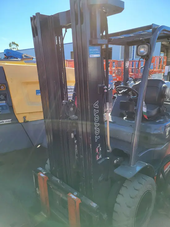 2019 Toyota 8FGU25 Warehouse Forklift