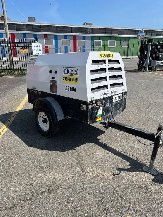 2017 ROTAIR D185T4 Air Compressor