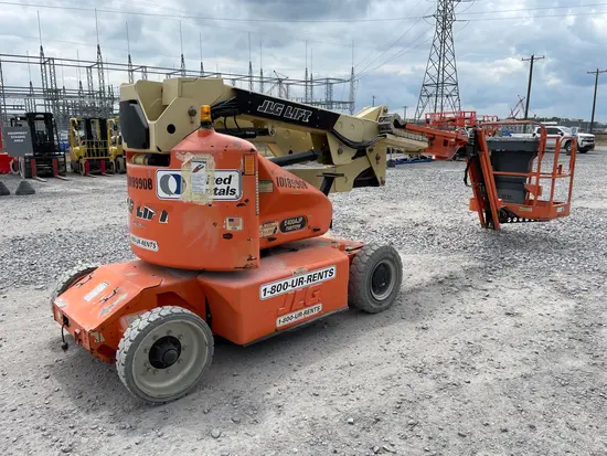 2013 JLG E400AJPN Articulating Boom Lift