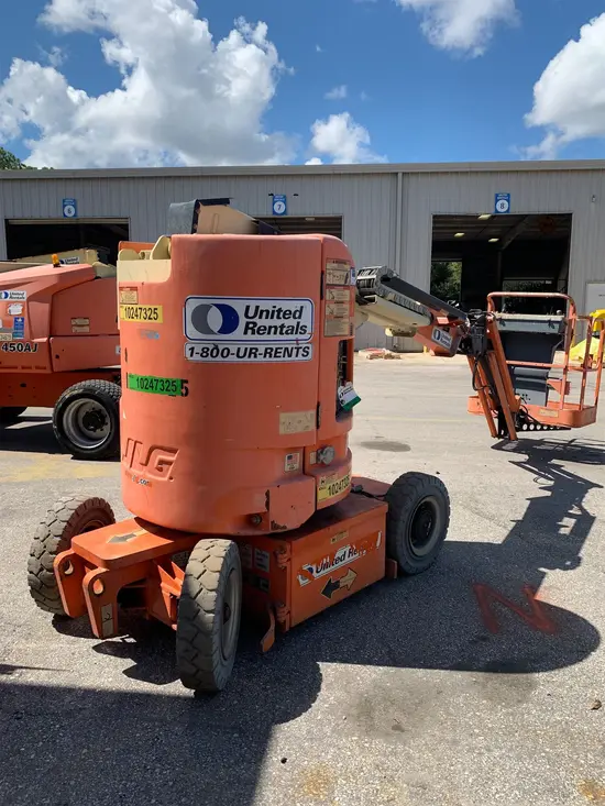 2014 JLG E300AJP Articulating Boom Lift