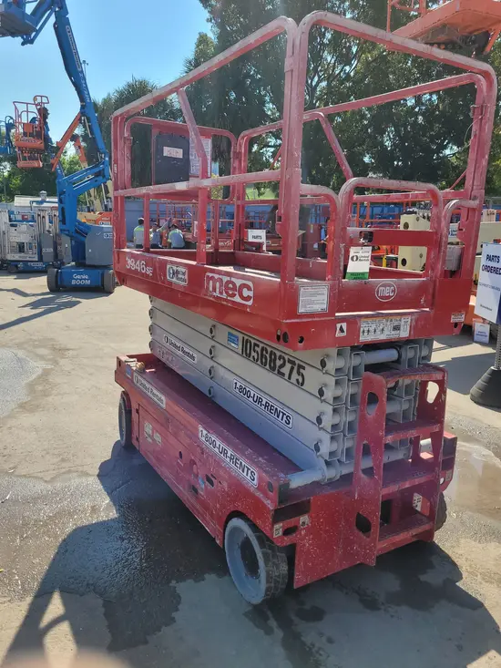 2017 MEC 3346SE Scissor Lift