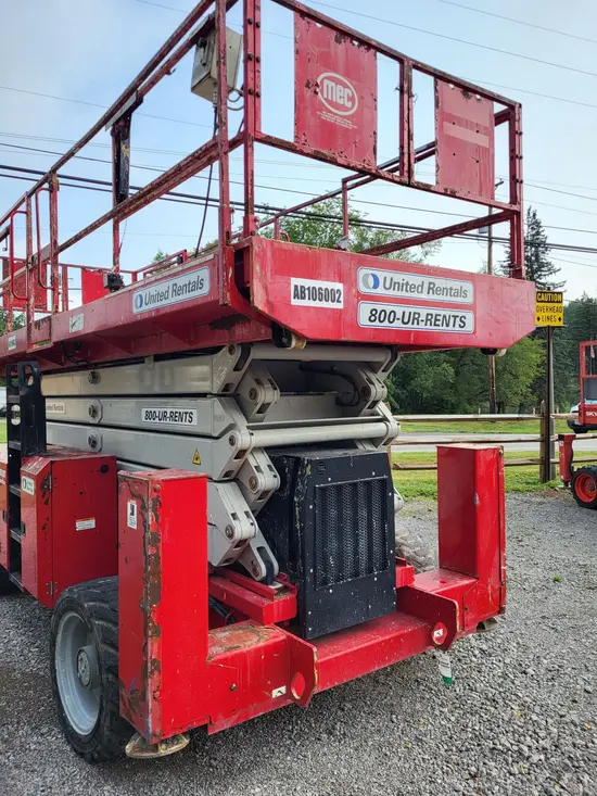 2016 MEC 6092RT Rough Terrain Scissor Lift