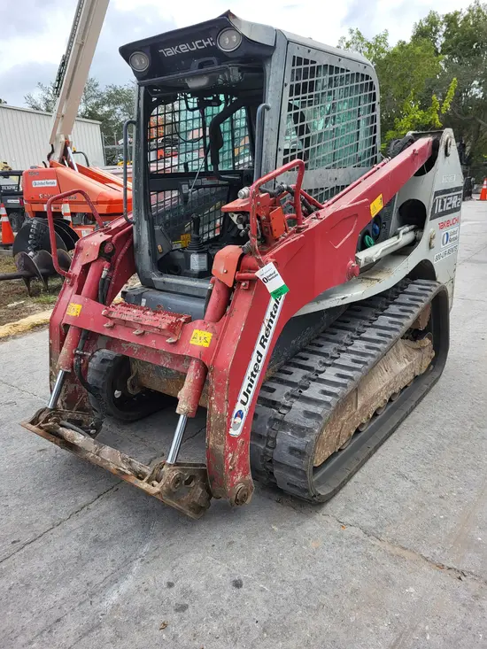 2019 Takeuchi TL12R2-CR Track Loader