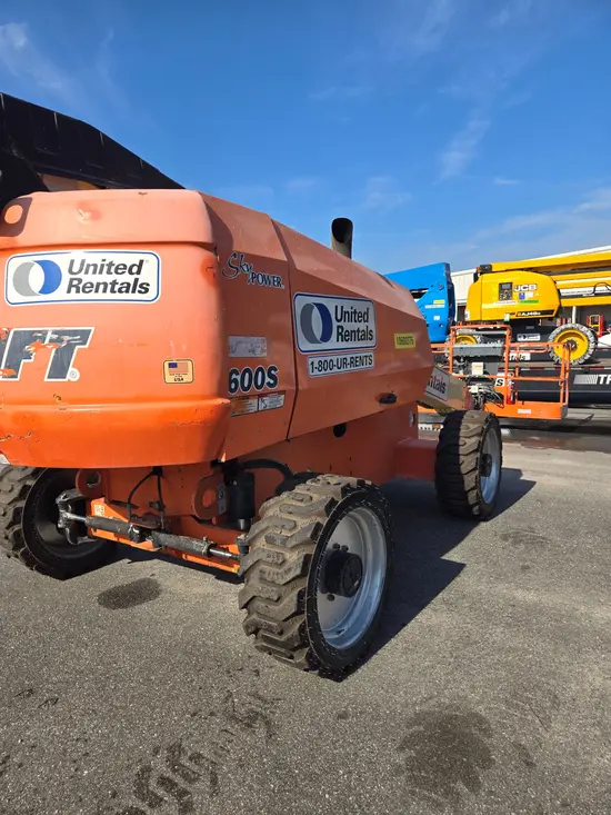 2017 JLG 600S Boom Lift