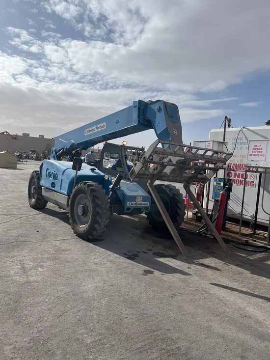 2013 Genie GTH-844 Forklift