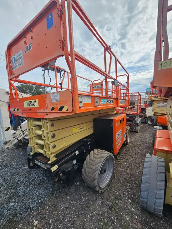 2021 JLG ERT4069 Scissor Lift