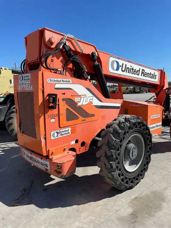 2015 SKYTRAK 6042 Forklift