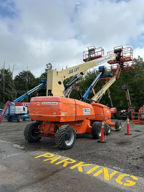 2015 JLG 800S Boom Lift