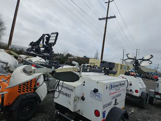 2014 Magnum Pro MLT5200 Portable Light Tower
