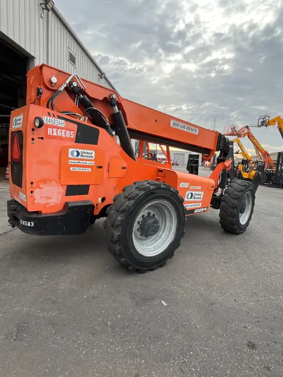 2017 SKYTRAK 10054 Forklift