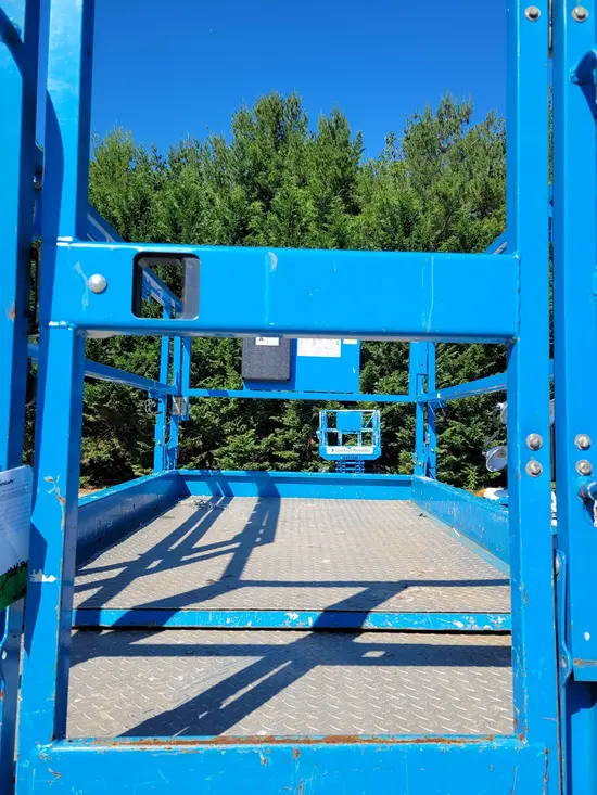 2016 Genie GS-4069DC Scissor Lift