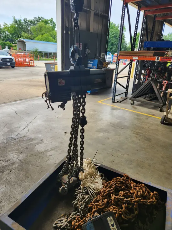 2022 JD NEUHAUS 3T-6T Hoist