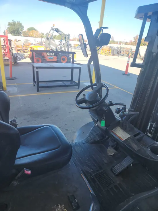 2017 Toyota 8FGU30 Warehouse Forklift
